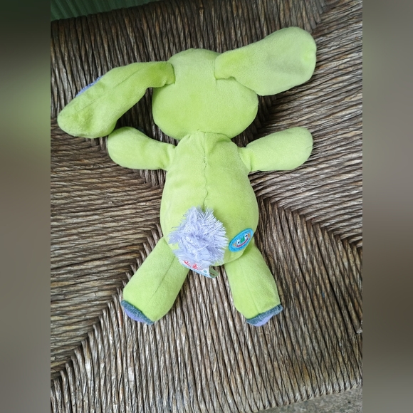Yottoy Mo Willems Knuffle Bunny Plush Green 8" Small Stuffed Animal Toy 2004 - Picture 5 of 11